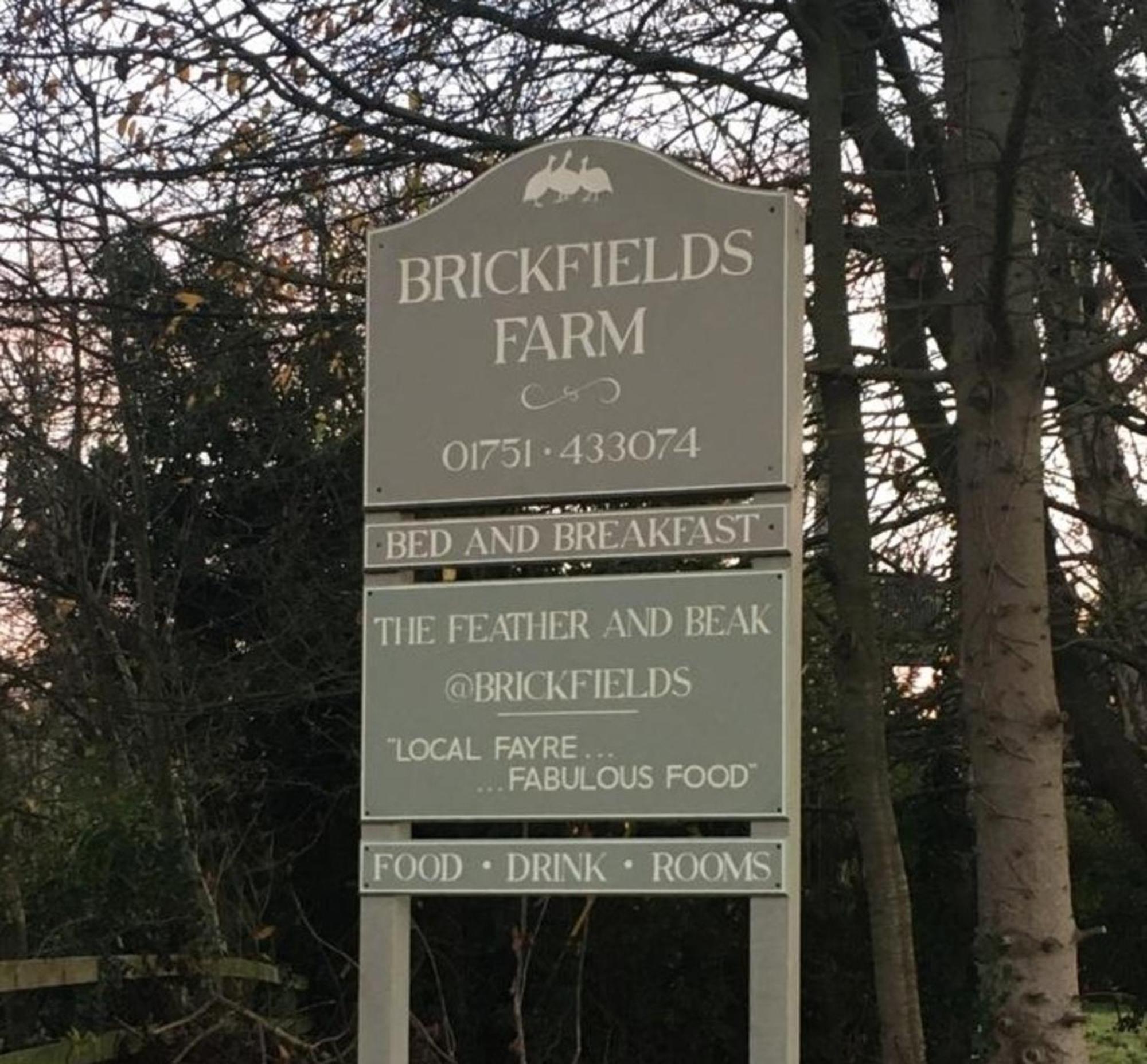 Brickfields Farm Bed and Breakfast Kirkbymoorside Exterior foto